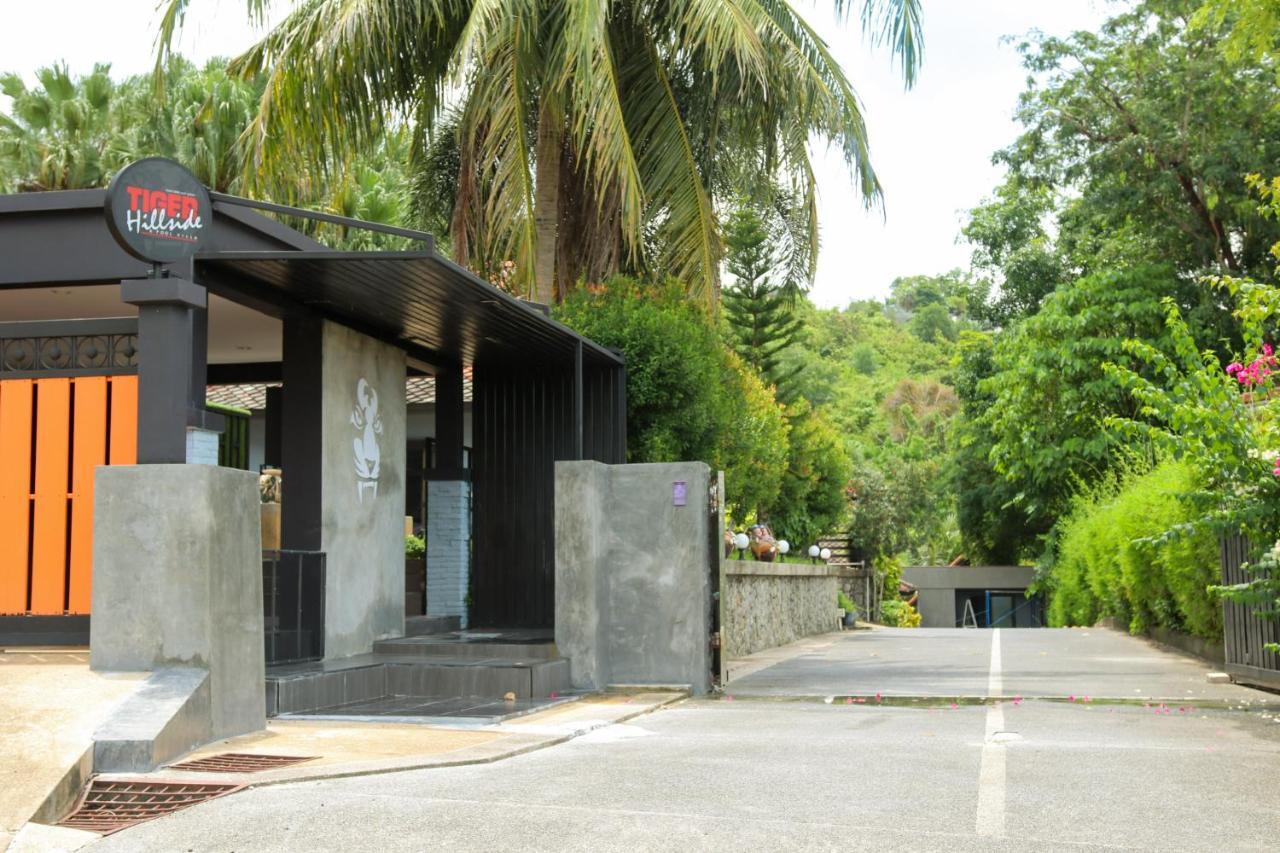Hotel Tiger Hillside Phuket Exterior foto